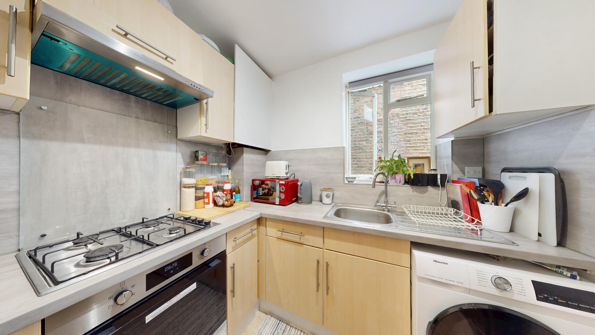 Modern Apartment with Private Balcony Sutherland Avenue, Maida Vale